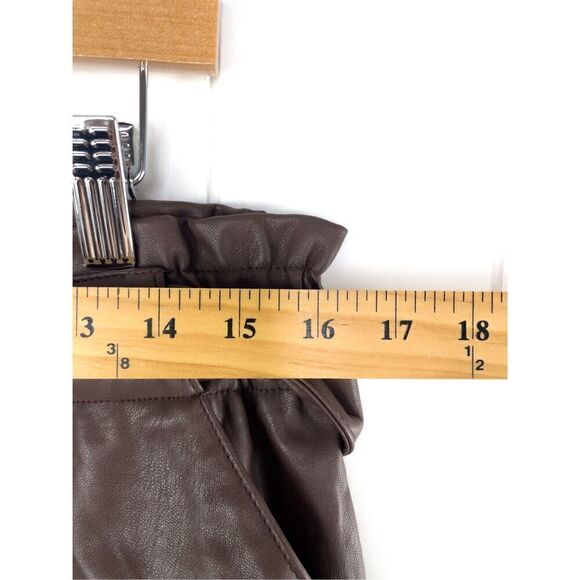 Ci Sono Faux Leather Collection Chocolate Brown Paper Bag Shorts Size L - Picture 5 of 9